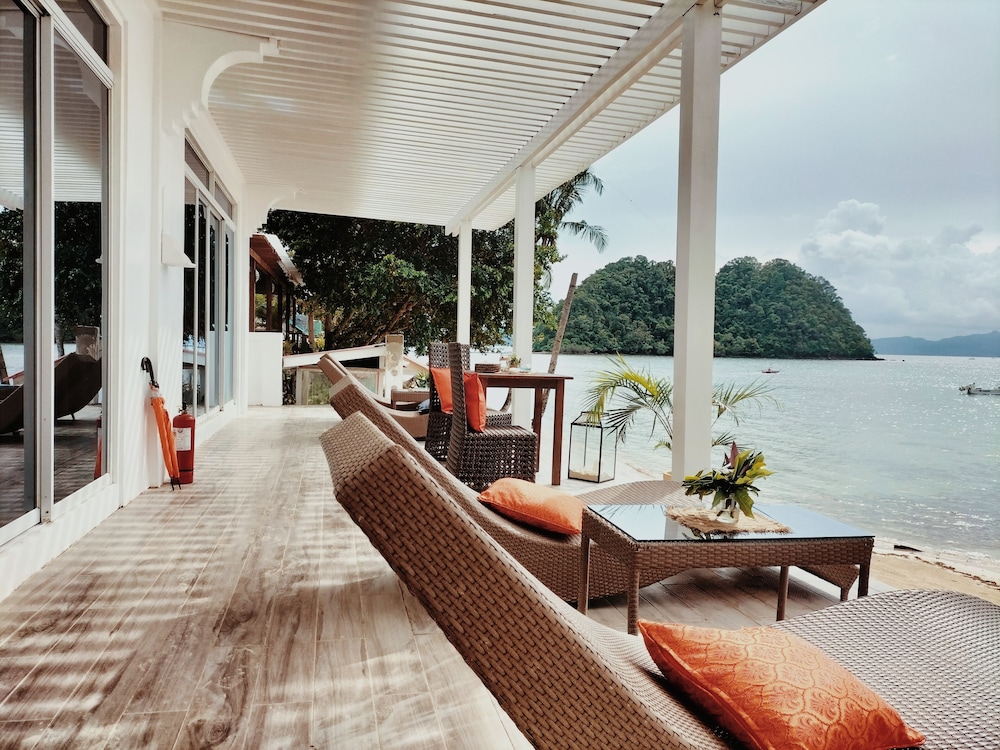 Orange Pearl Beach Resort 62/81