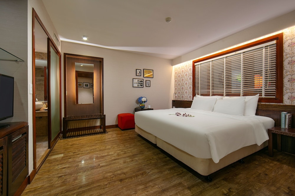 Oriental Suites Hotel And Spa 18/50