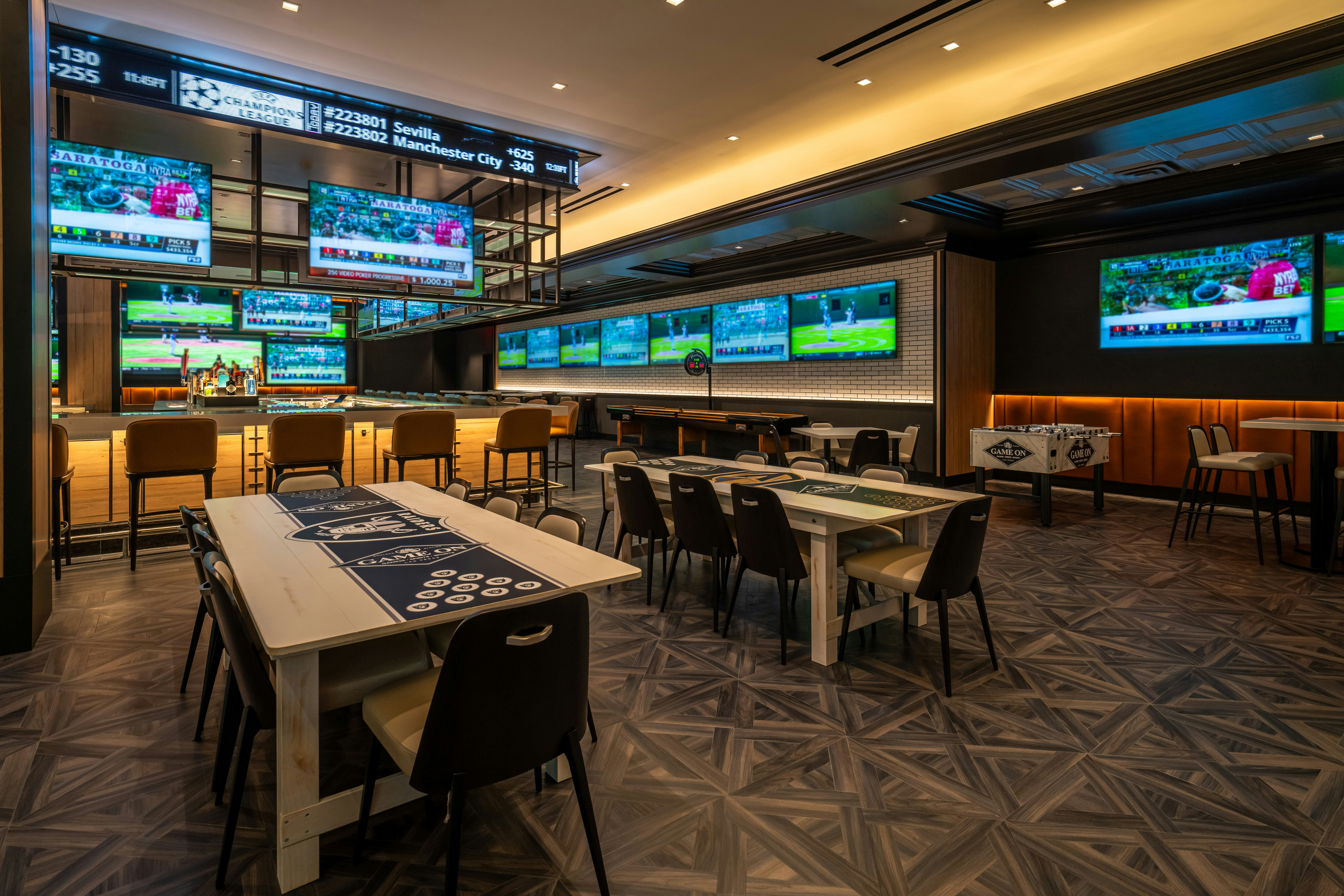 Boulder Station Hotel and Casino 25/50