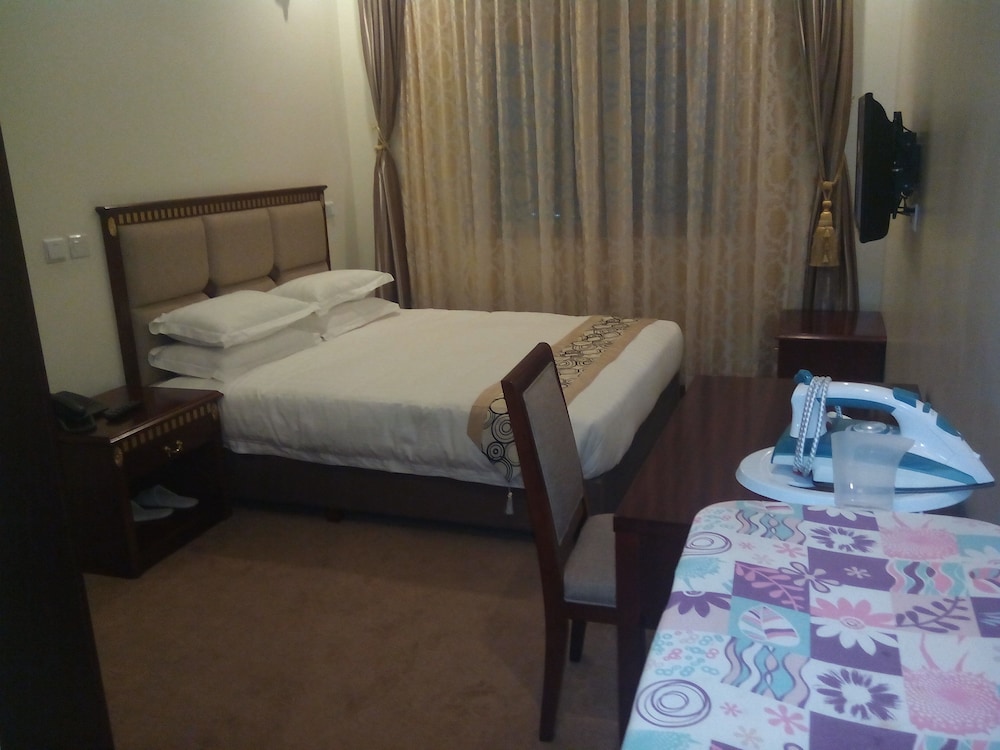 Great Seasons Hotel 22/61