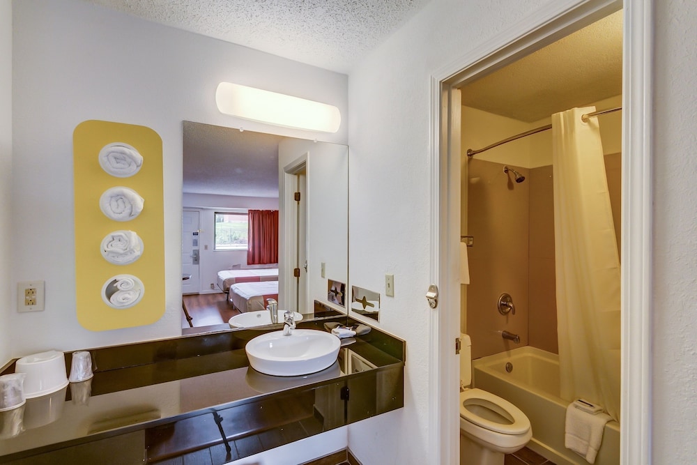 Motel6 Berea, KY 39/39