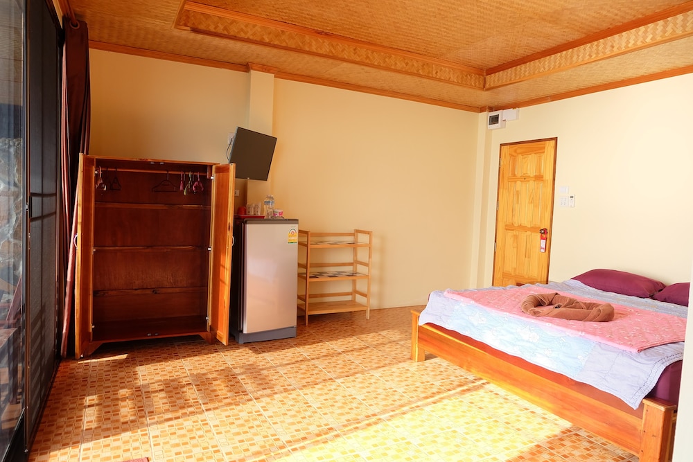 Koh Chang Hut Hotel 17/51