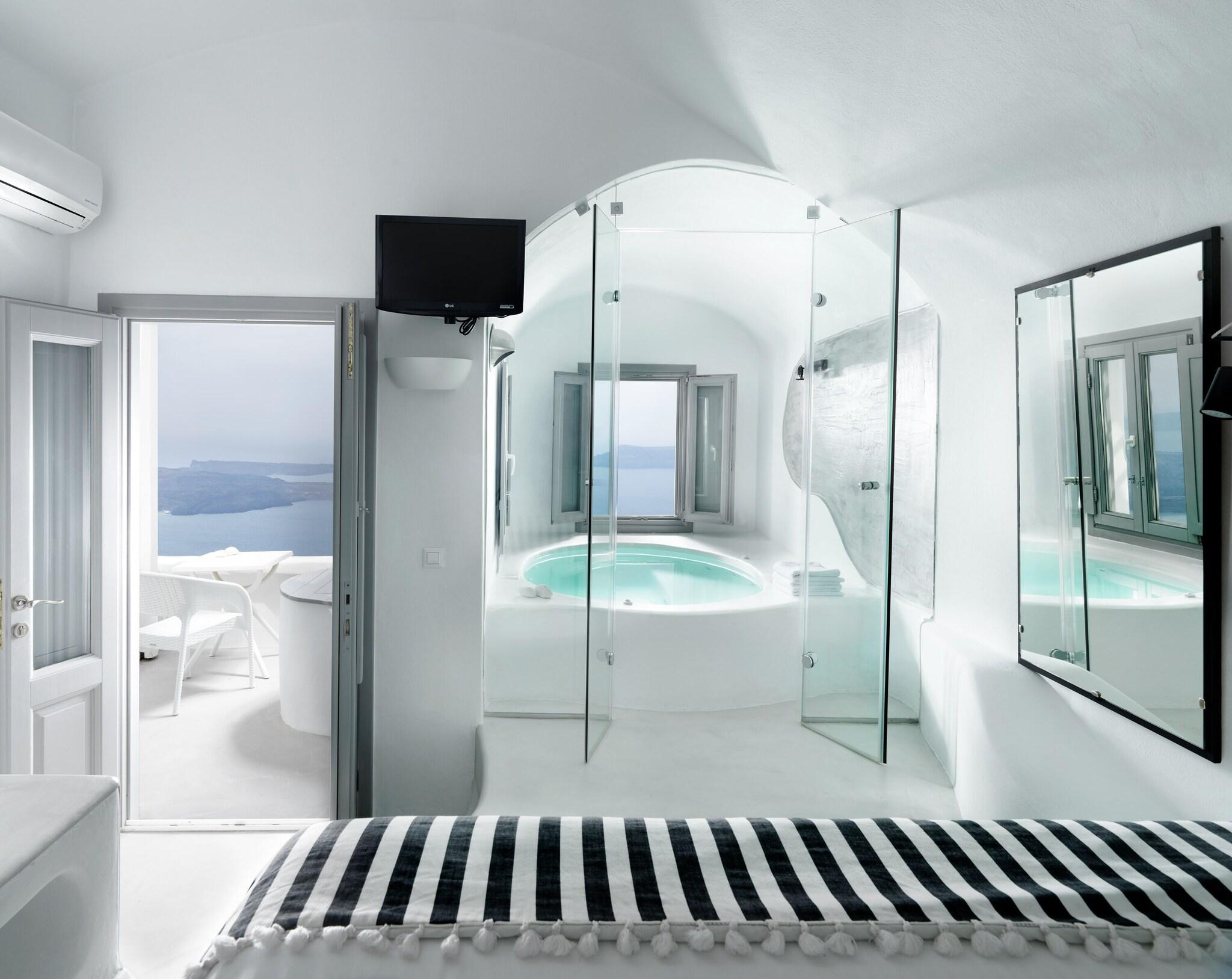Suite, Sea View