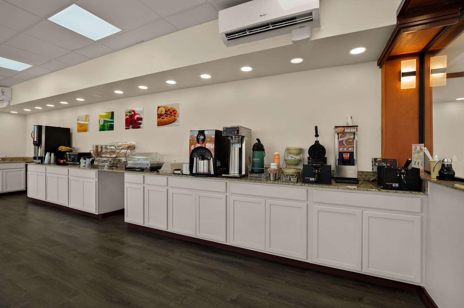 Quality Inn Yemassee - Point South I-95 11/27