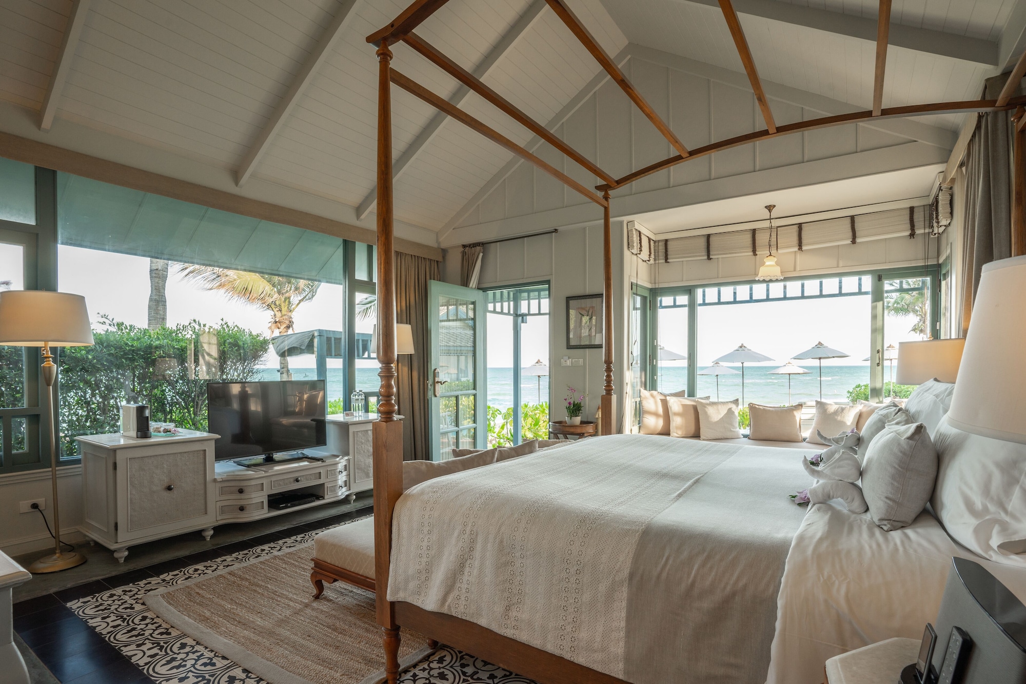 Villa, King Bed, Beach Front, Sea View