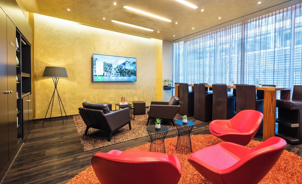 Lindner Hotel Berlin Ku'damm, part of JdV by Hyatt 58/67