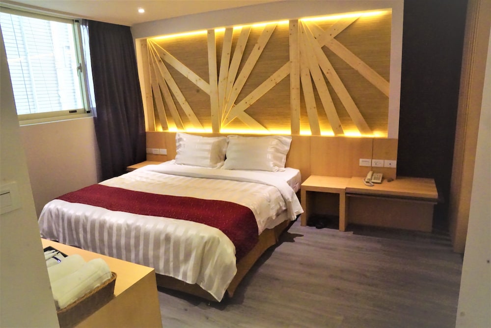 Dahshin Hotel 28/67