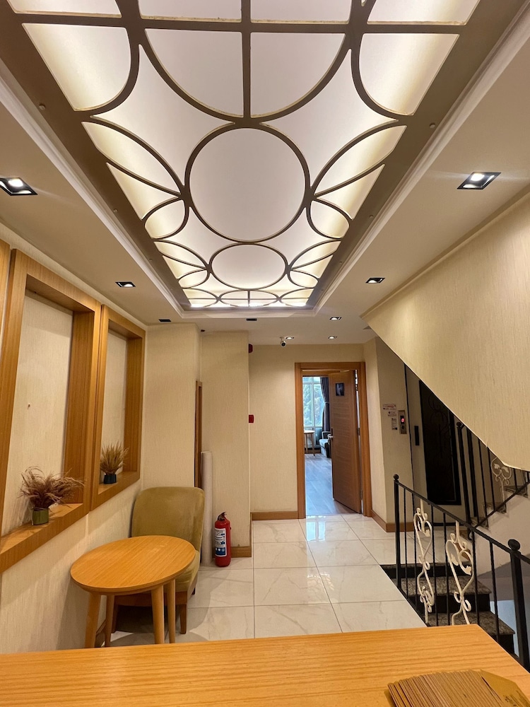 The Green Park Hotel 33/50