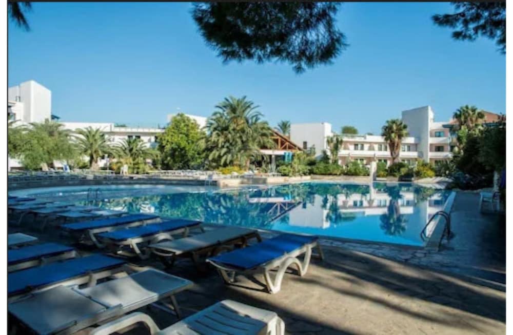 Villaggio Club Giardini d’Oriente 2/49