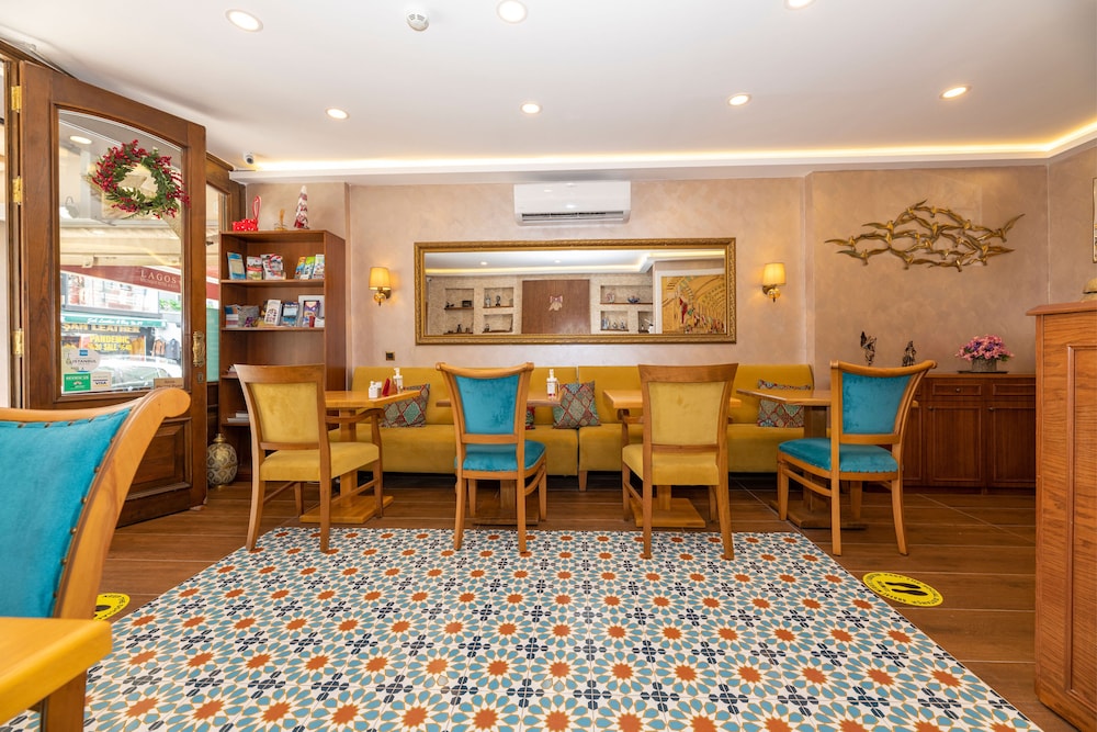 Royan Suites 29/50