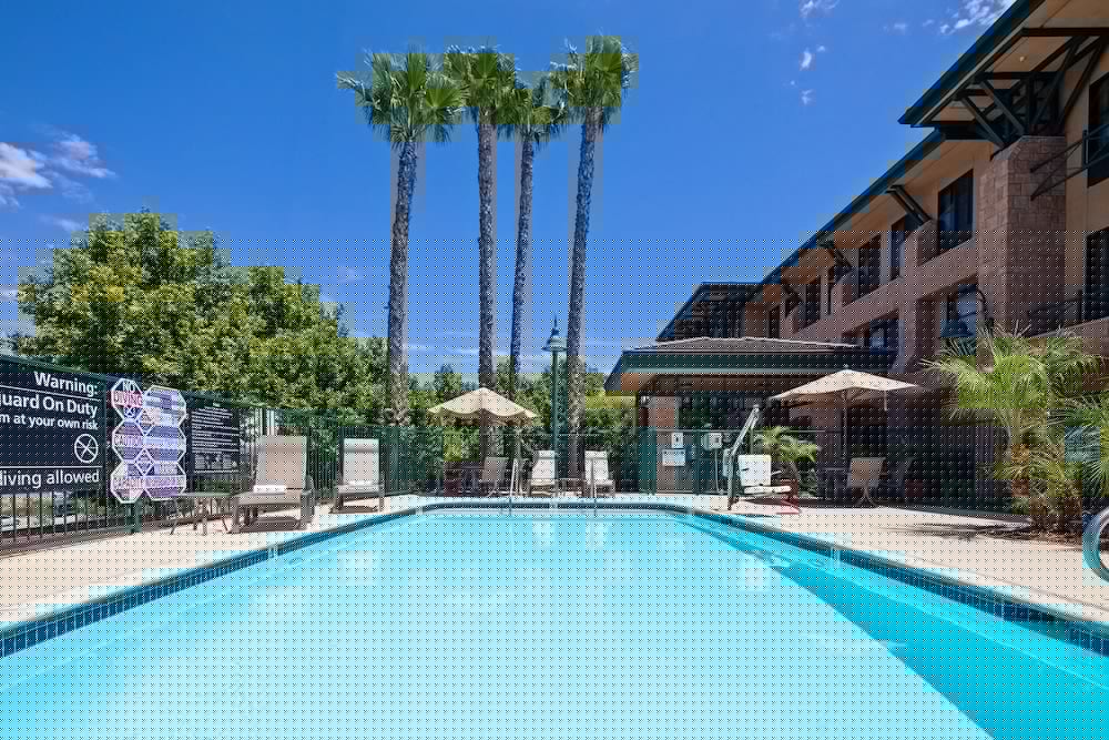 HAMPTON INN SUITES AGOURA HILL in AGOURA HILLS - CA