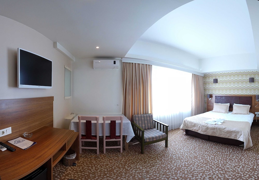 GRAND AS HOTEL 16/64