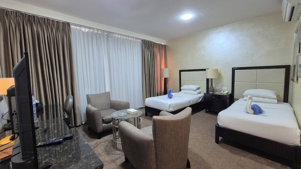 LE VENDOME HOTEL 15/47