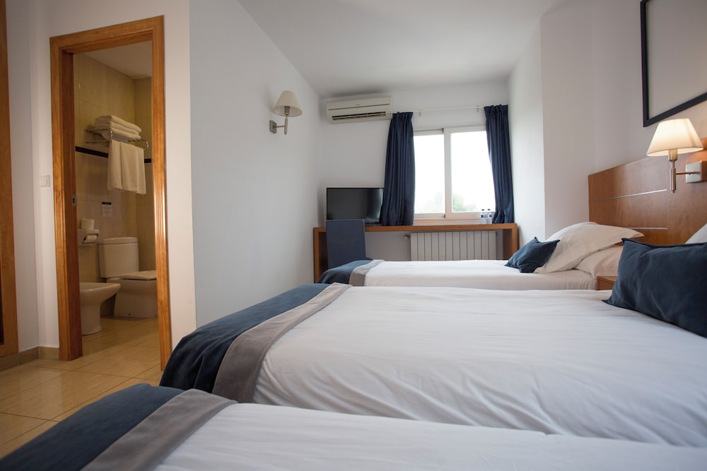 Hostal Savoy 17/68