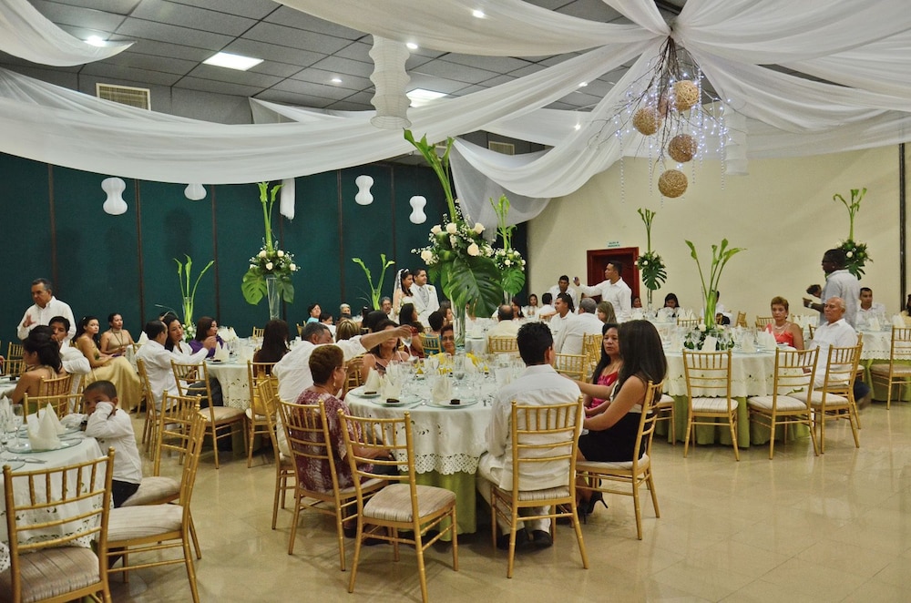 Palmarena Plaza Hotel 36/49
