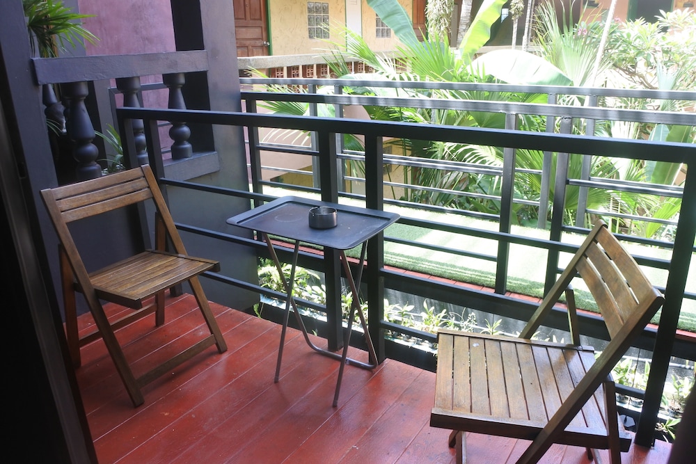 Hi Karon Beach Hotel 38/50