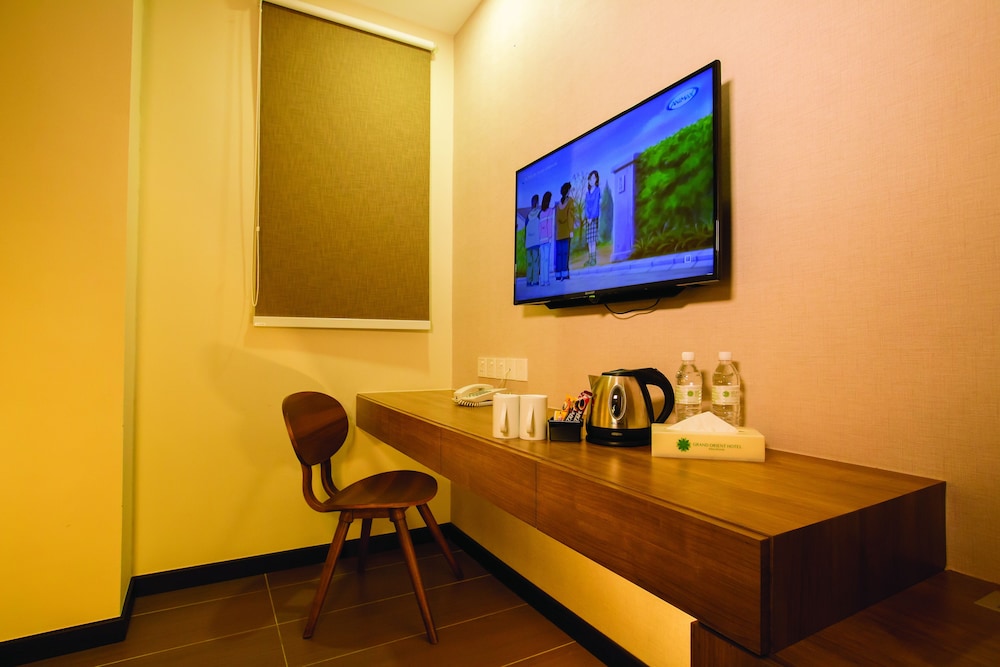 Grand Orient Hotel Perai 54/62