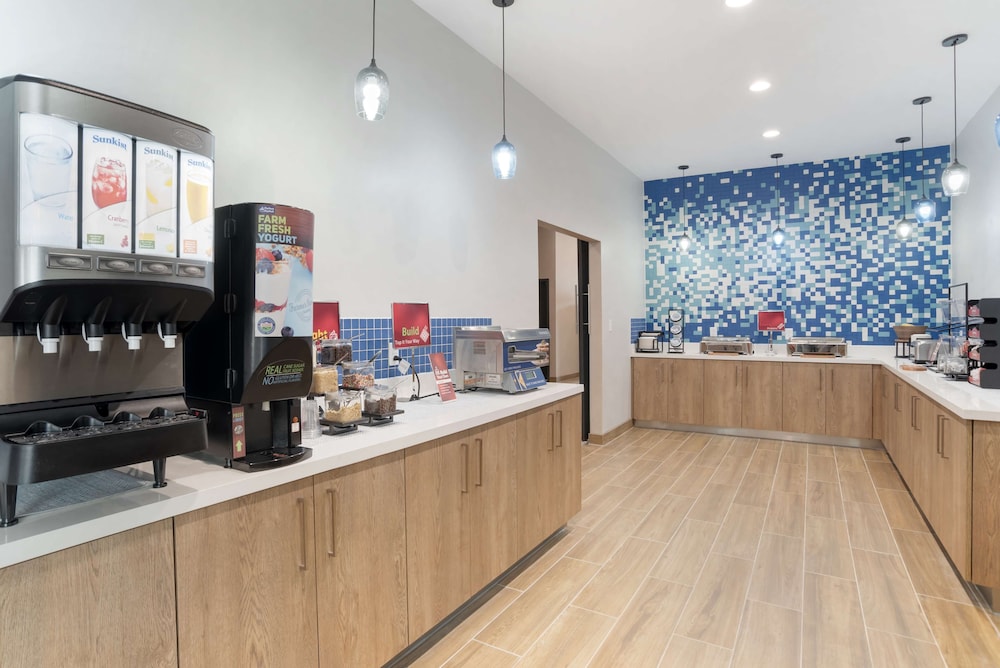 Best Western Plus Mobile Inn and Suites 写真2
