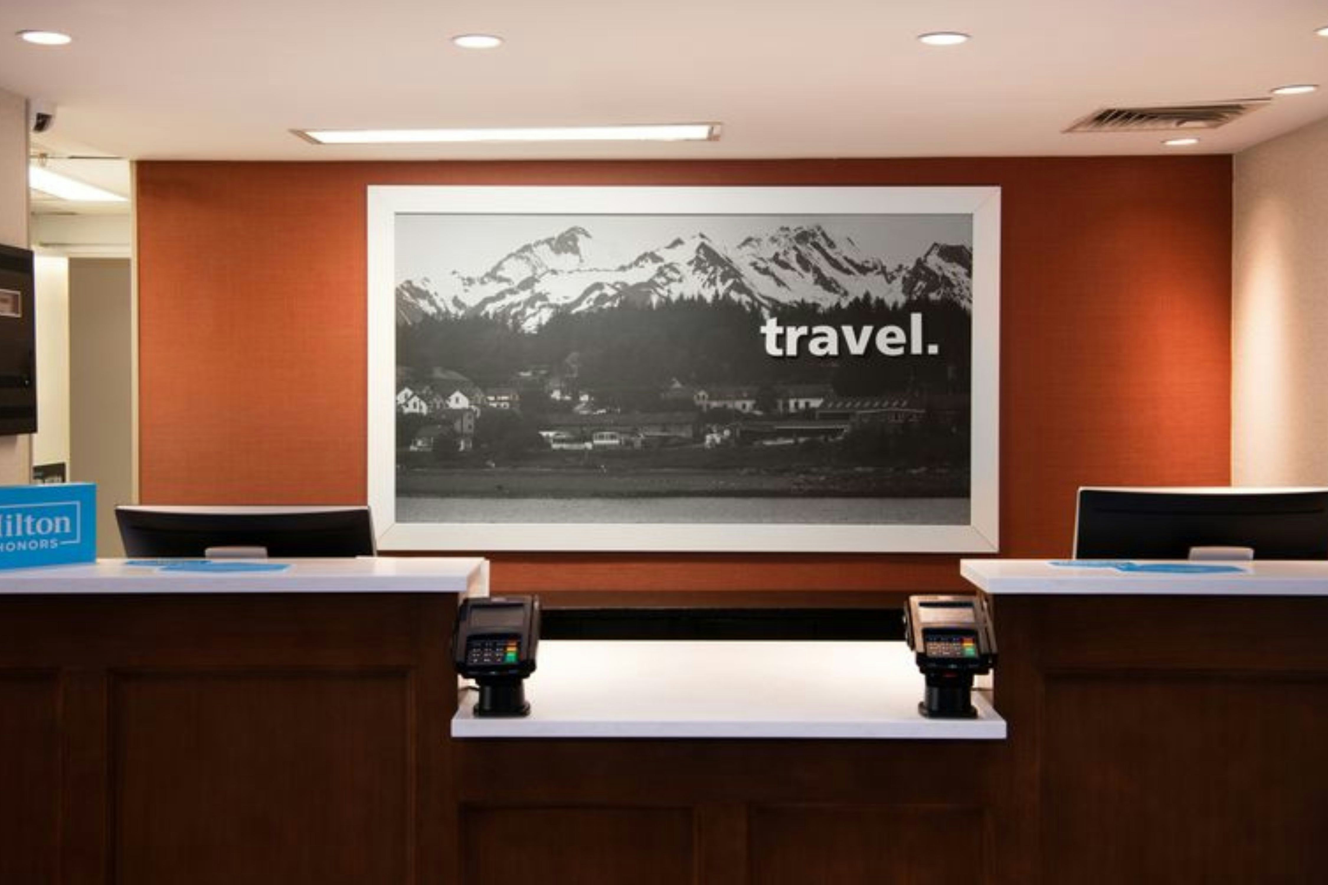 Hampton Inn and Suites Rochester/Victor 2/60