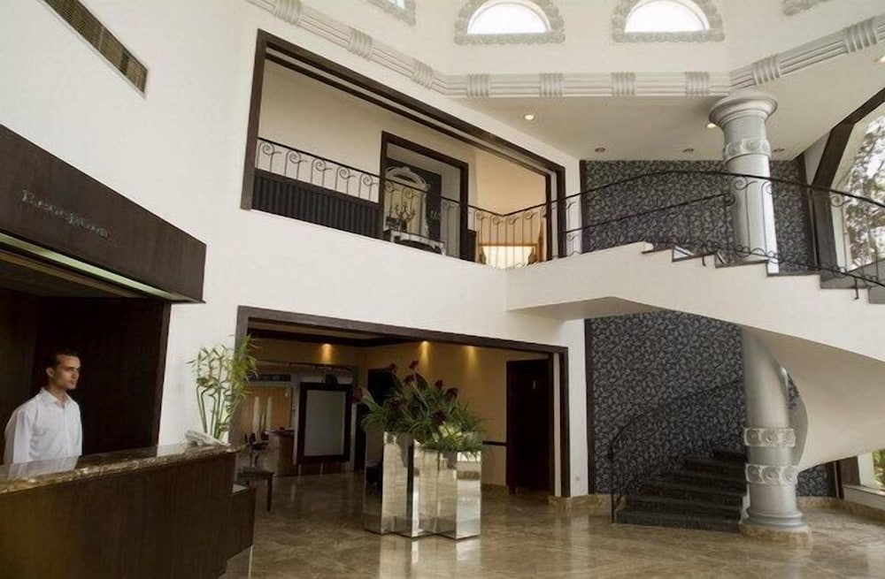 Eden Rock Hotel 8/32