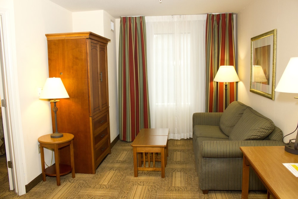 Staybridge Suites Houston Willowbrook 44/67