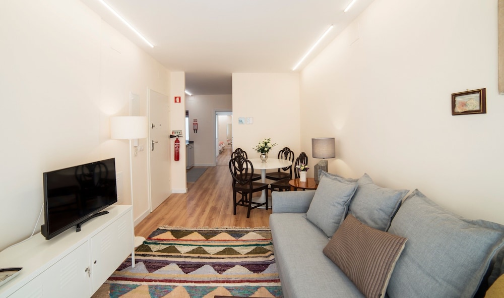 Lis Apartments 41/66