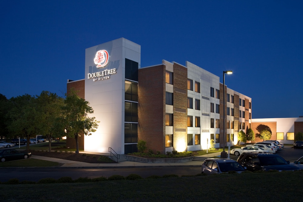 DoubleTree by Hilton Rocky Mount Hotel 6/44