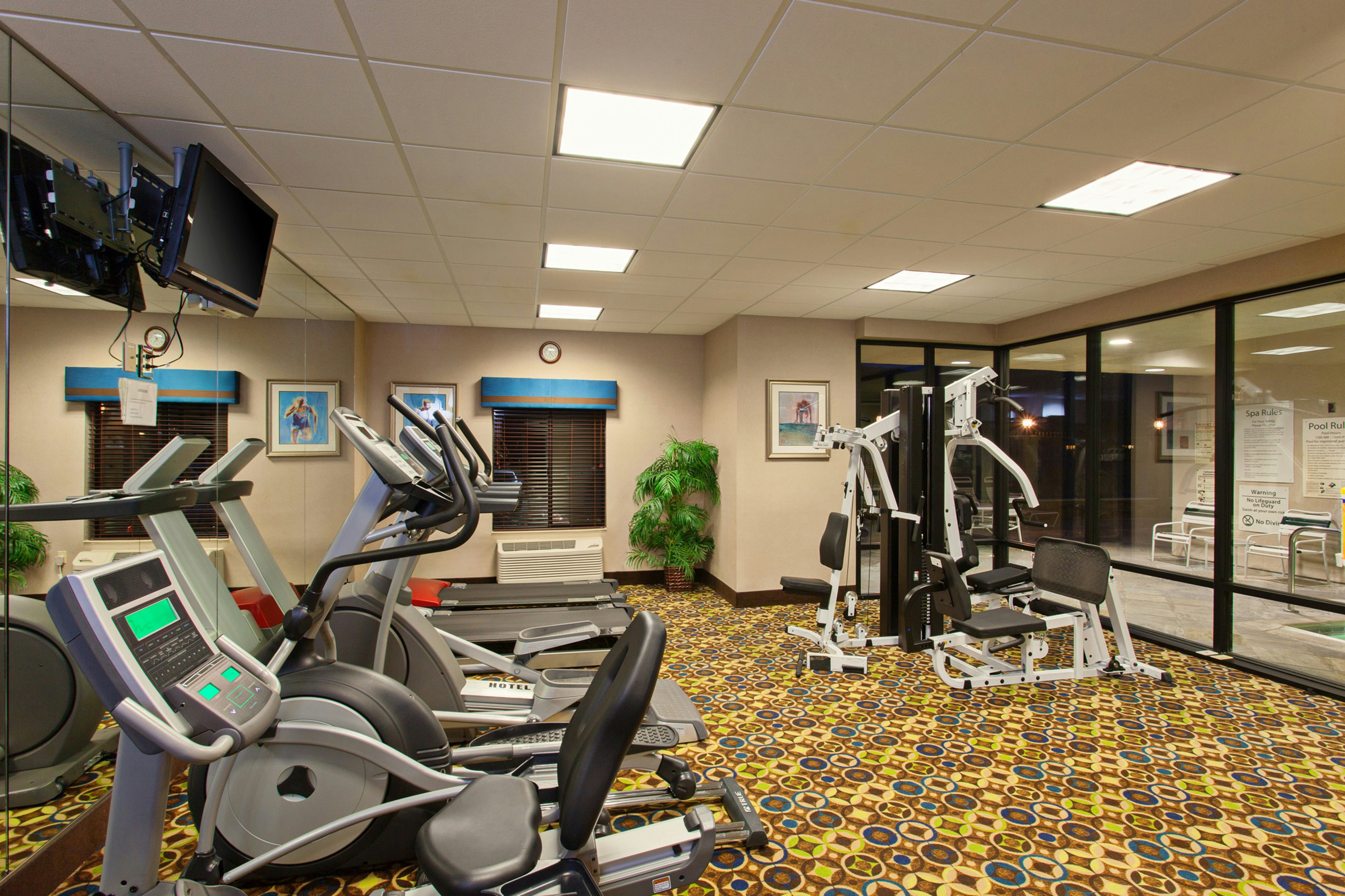 Holiday Inn Express Hotel & Suites Twentynine Palms- Joshua Tree 36/64