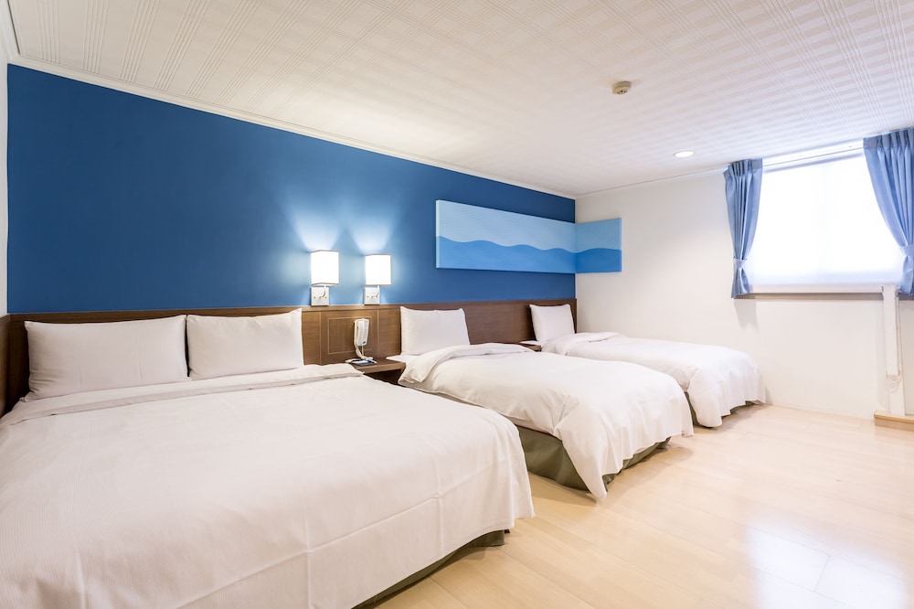 MF Hotel Penghu 19/70