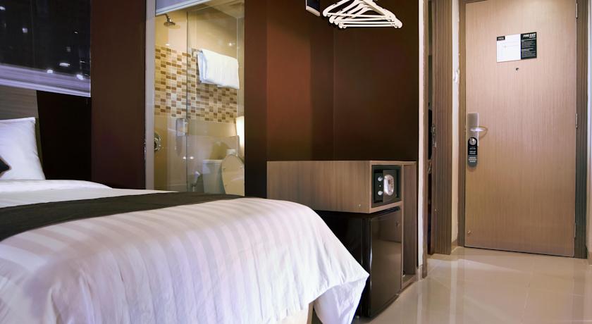 Hotel NEO Candi Simpang Lima - Semarang 15/38