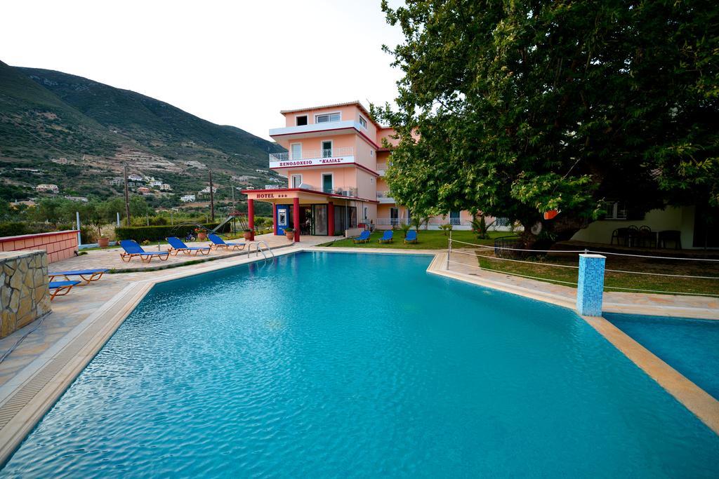 Kalias Hotel 40/51