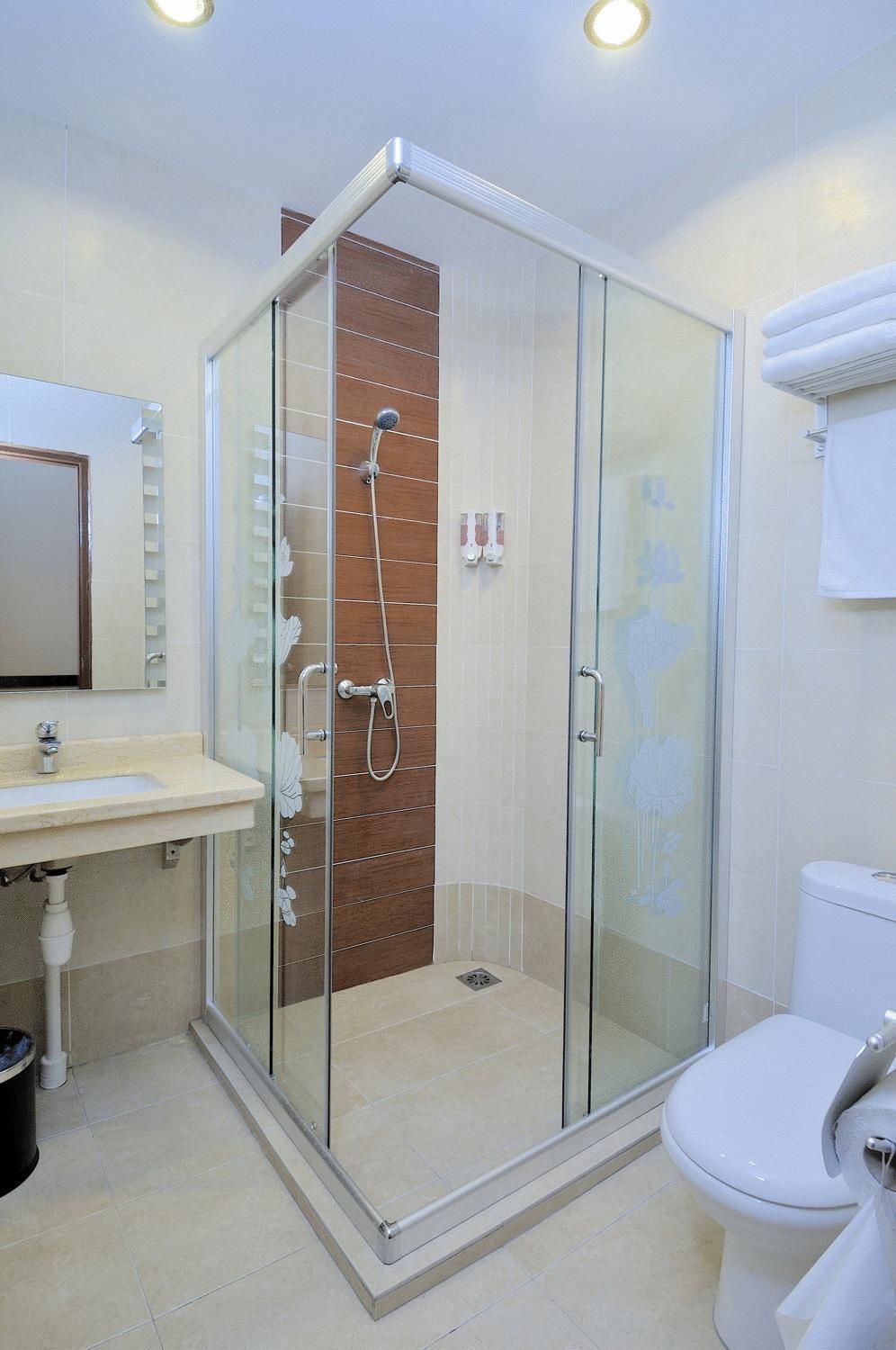 غرفة سوبيريور ثلاثية، Ming Paragon Hotel 5/6