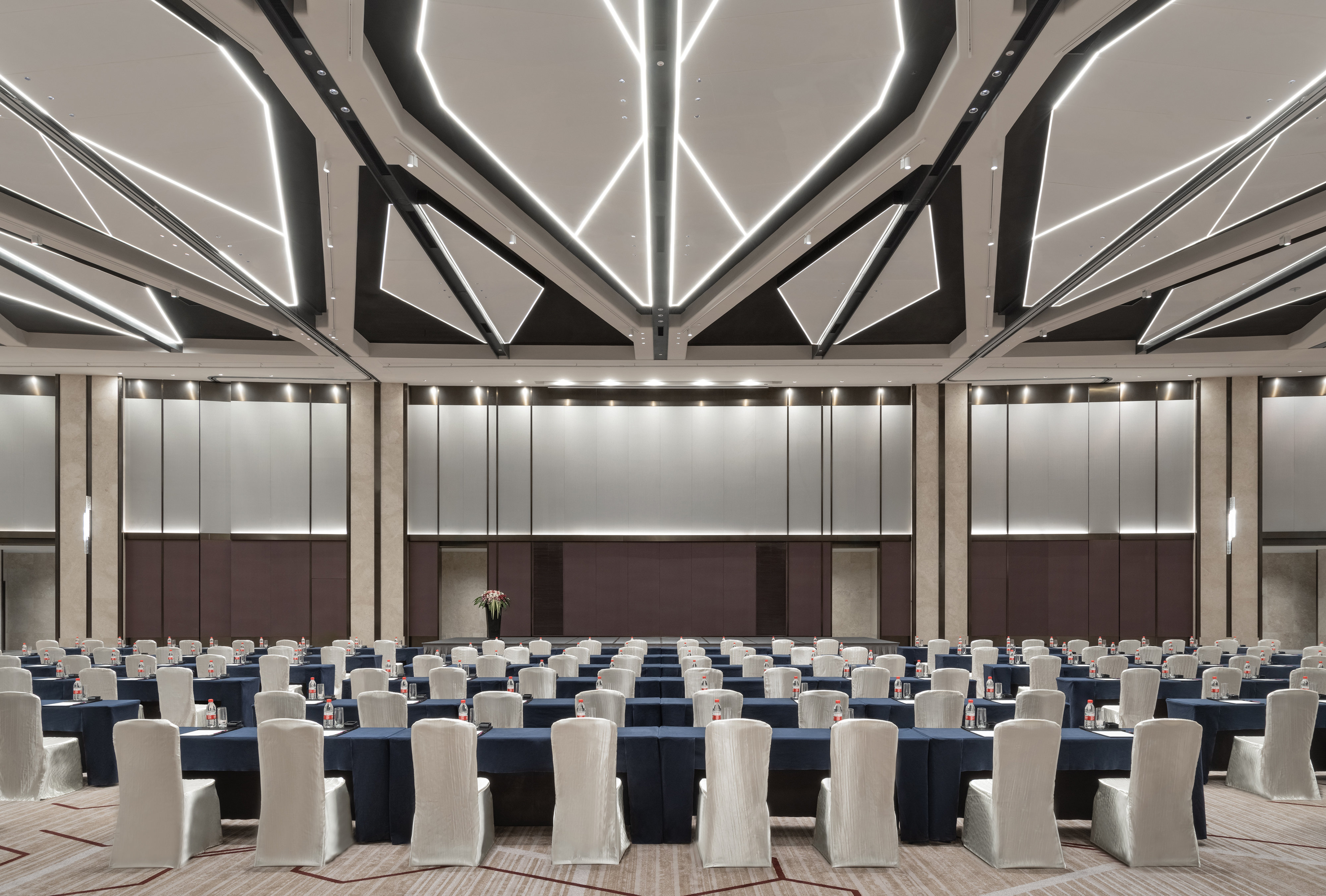 Crowne Plaza Xiamen Jimei, An Ihg Hotel 58/77