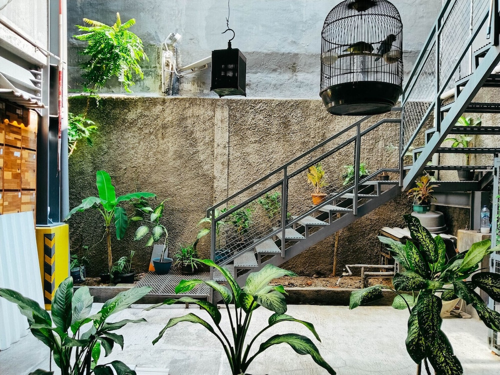 Oyo 115 Portal Residence 11/54