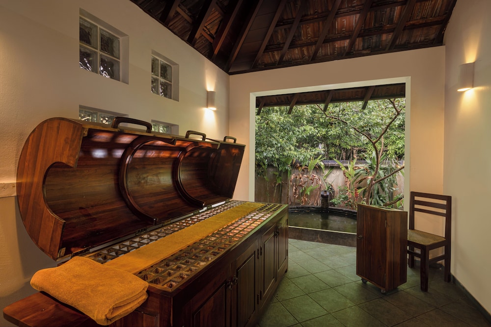 Heritance Ayurveda Mahagedara - Adults Only 28/48