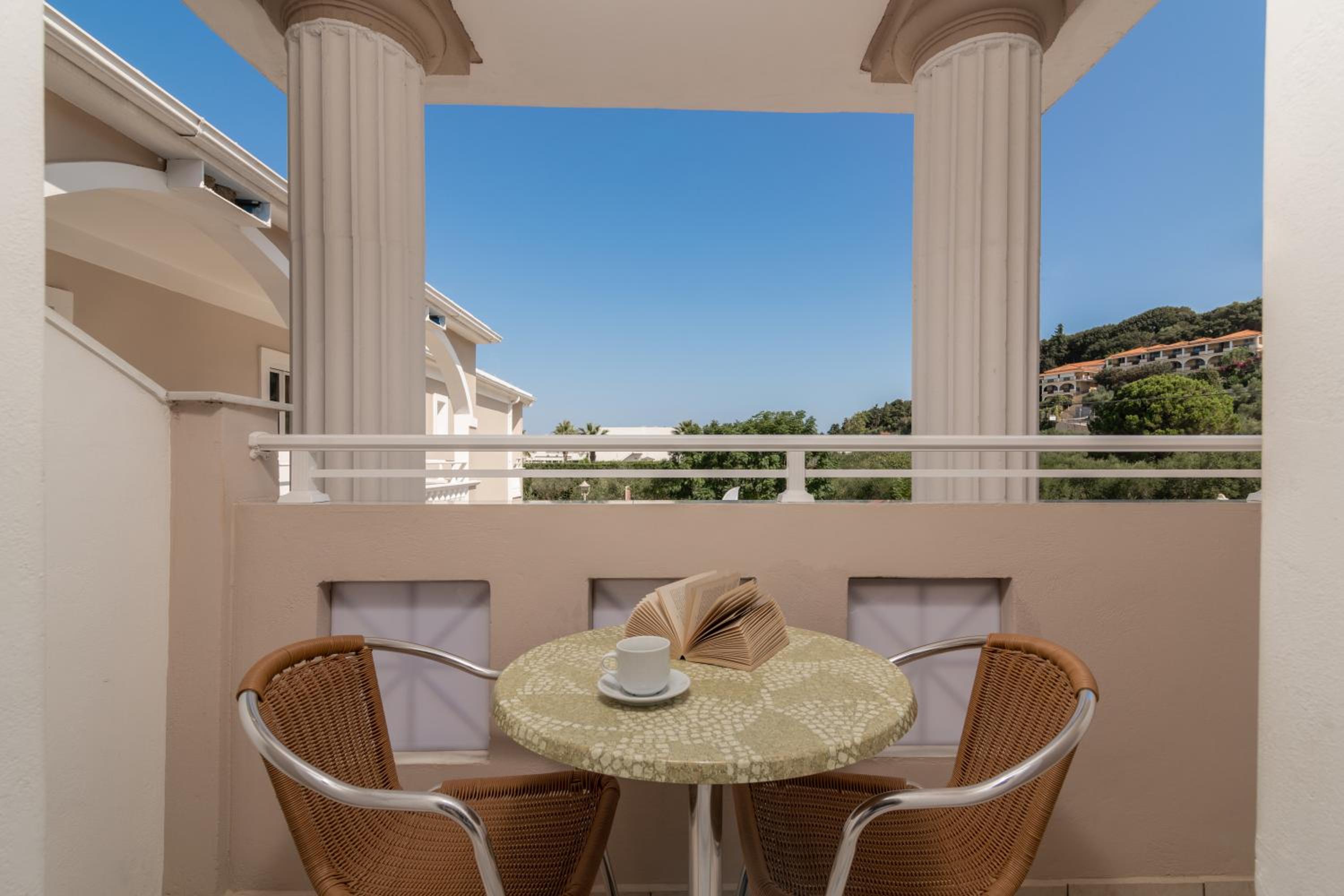 Daisy Hotel Tsilivi 37/53
