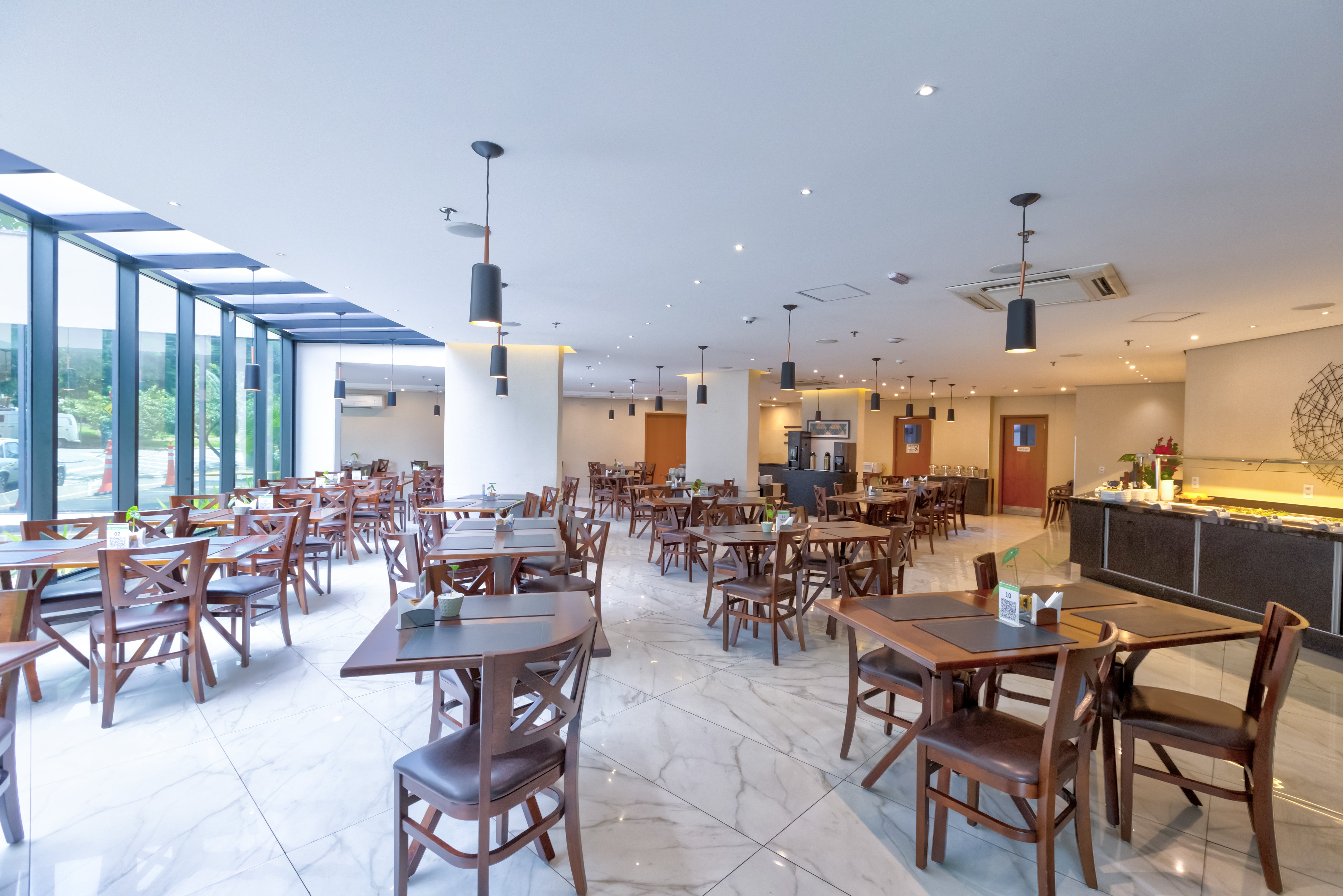 HOLIDAY INN GOIANIA 56/78