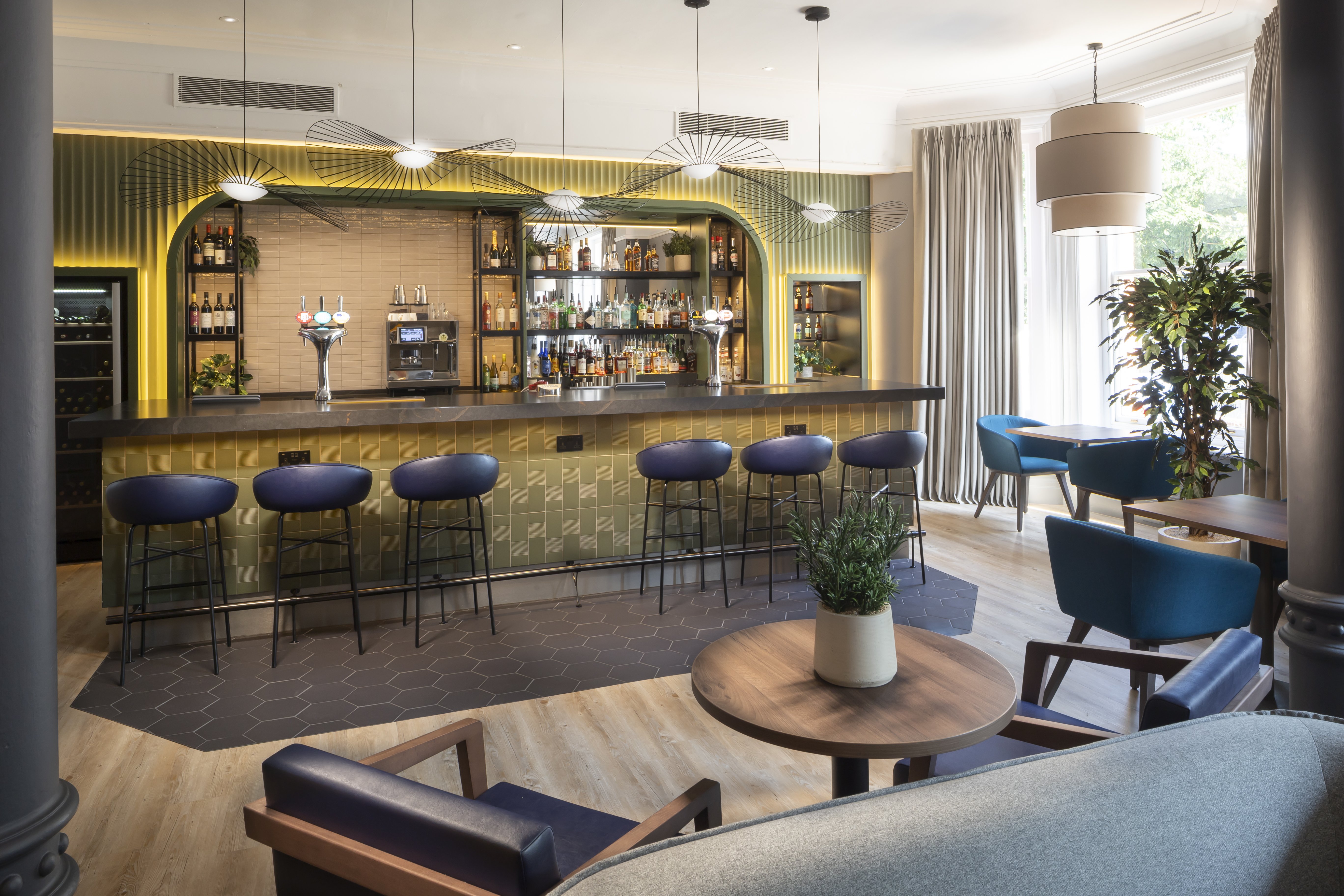 Holiday Inn Farnborough by IHG 56/74