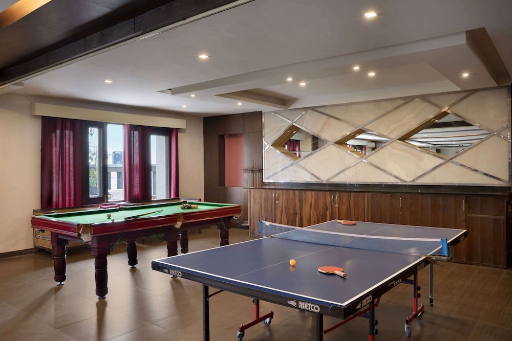 Ramada By Wyndham Mussoorie Mall Road 38/48