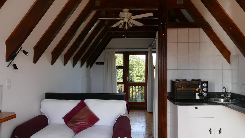 Aberdour Guesthouse 6/29