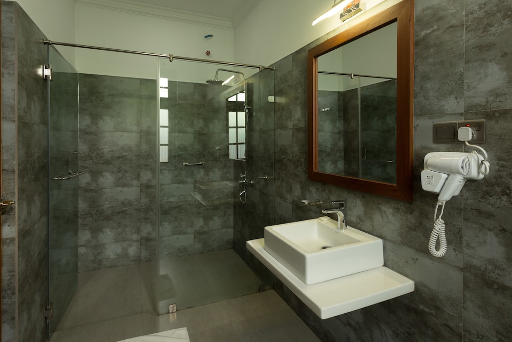 غرفة عائلية بسريرين كينج، Heaven Seven Hotels 4/4