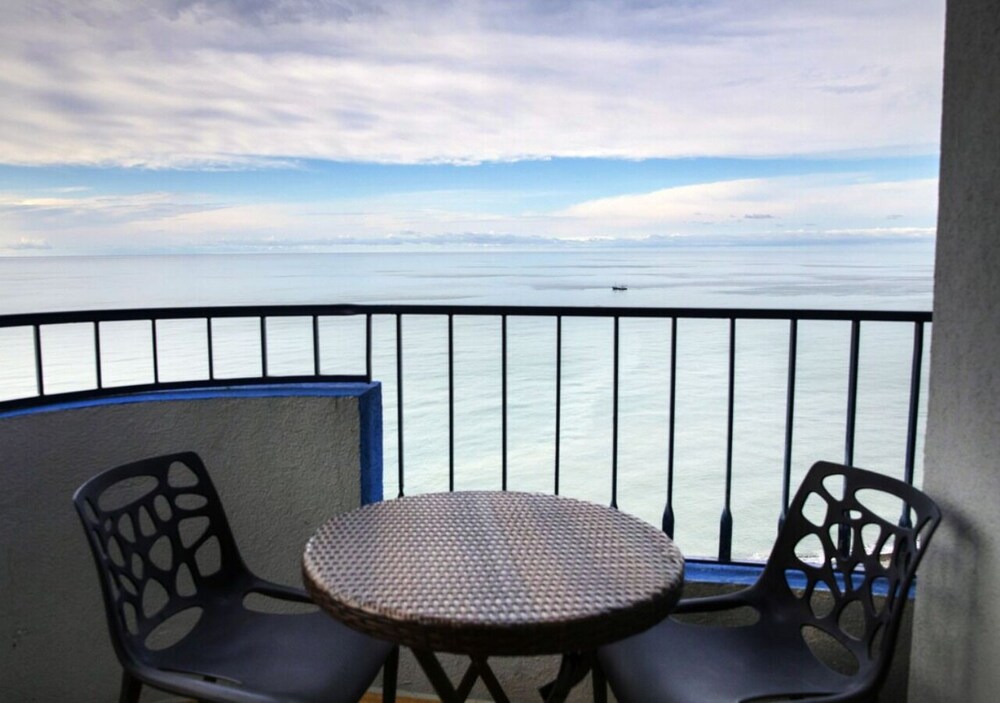 Horizon Apart Hotel 36/50