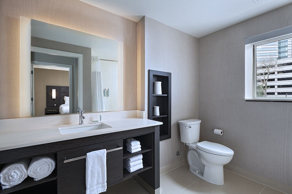 Residence Inn by Marriott New Brunswick Tower Center Blvd 29/32