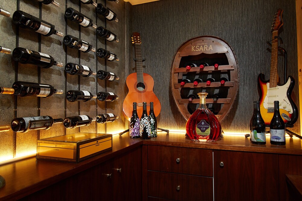 Cherry Blossom Boutique Hotel 56/69