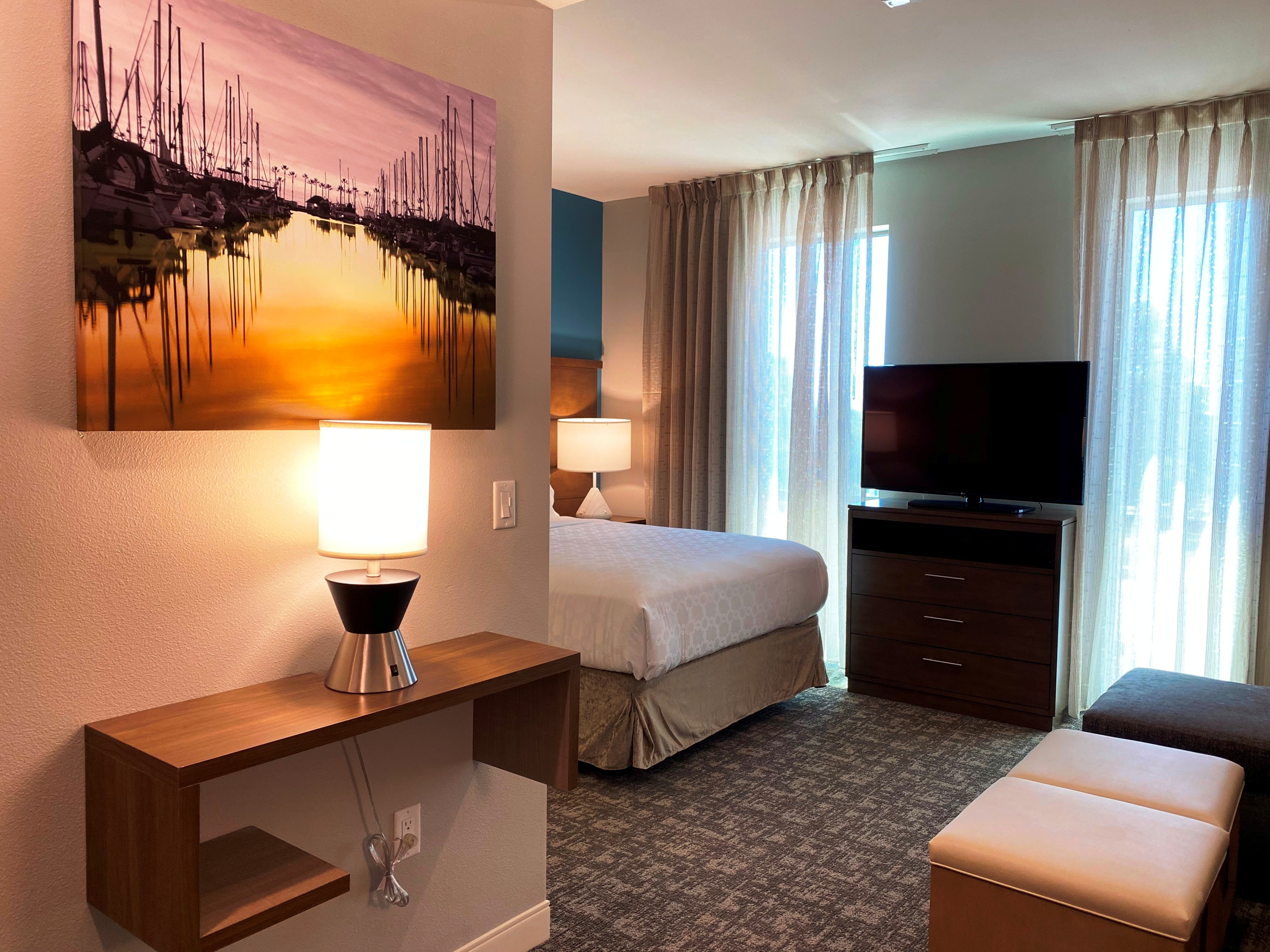 Staybridge Suites Long Beach Airport 22/50