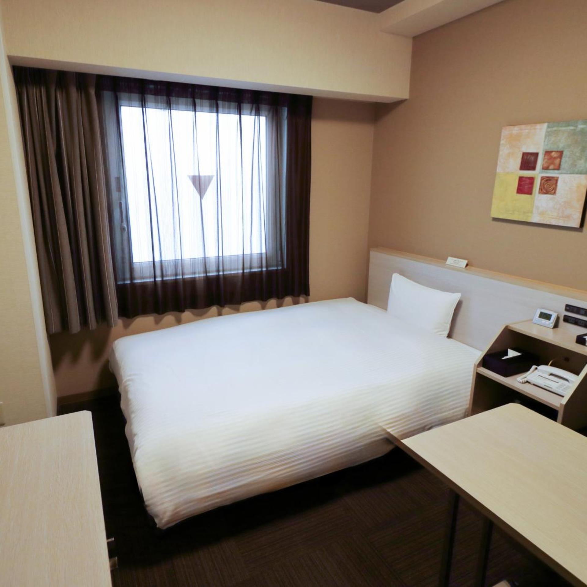 Room, Single, Single Bed