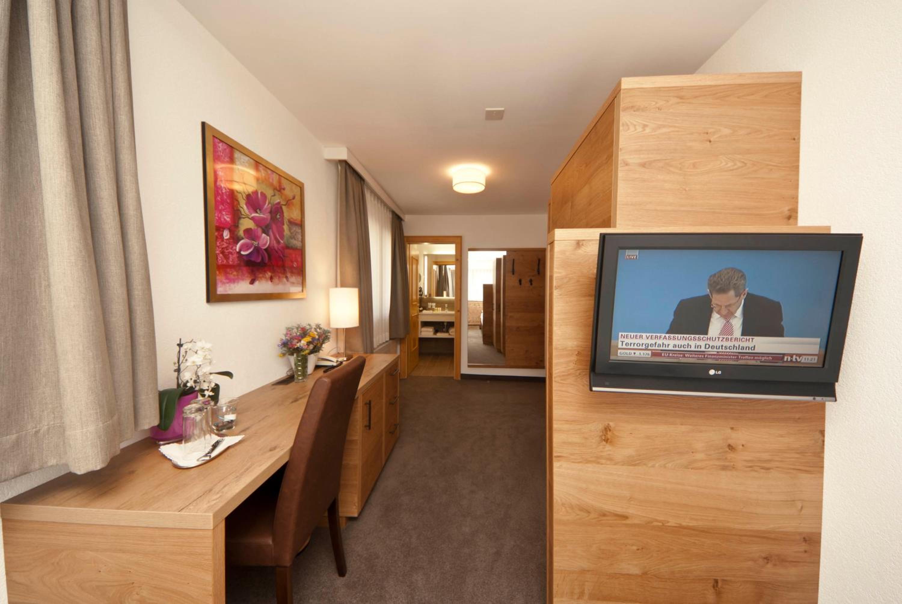 Waldpark Hotel Garni 4/50