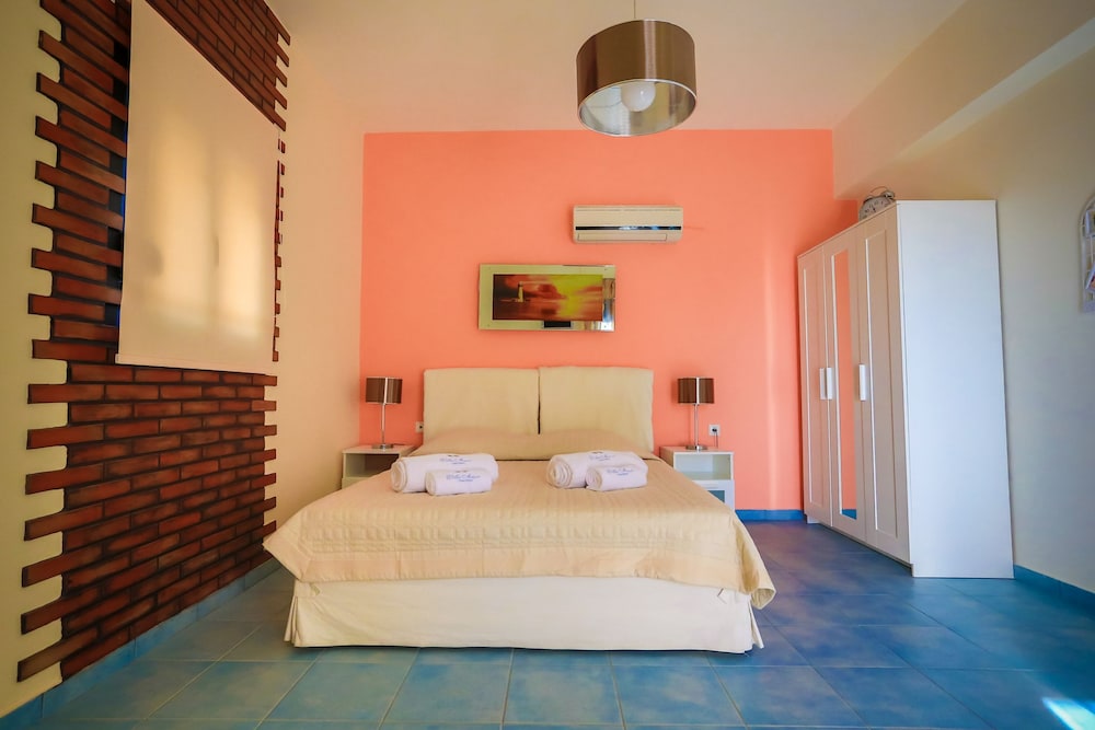 Villa Amor 5/47