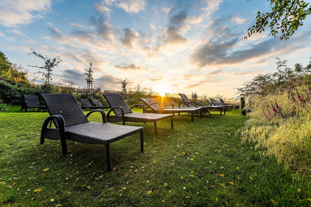 Maximus Resort 46/49