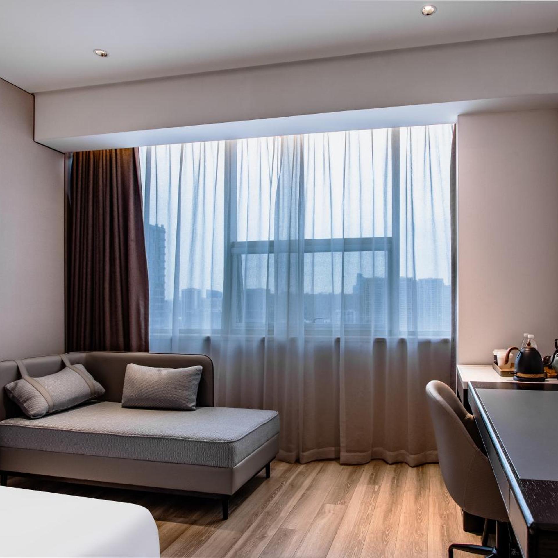 Atour Hotel - Xiaoshan People s Square 35/62
